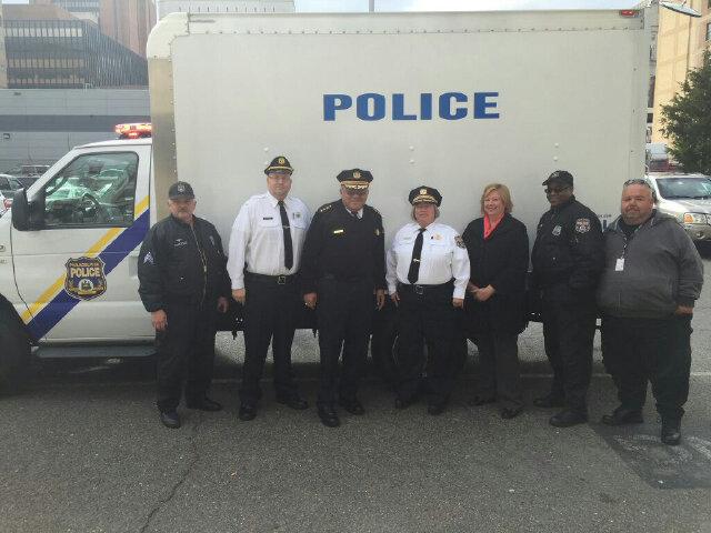 PPDSteveClark's tweet photo. @PPDCommish and staff w/ new @PhillyPolice evidence unit truck. Div. evid. pickup coming soon #PLEAC #Accreditation http://t.co/GRR7sw6YYX