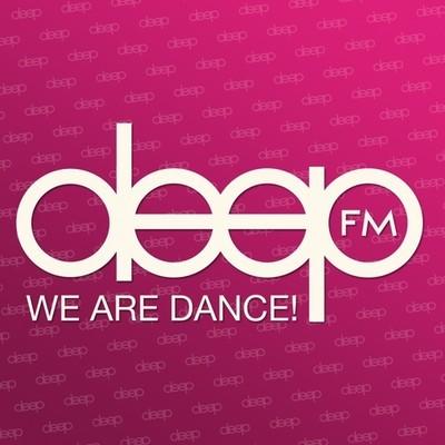 BricAble1's tweet photo. Vanavond live @DeepFM; Limoncello! Check zijn set (23.00 - 0.00) &amp; maak kans op 2 tickets voor @BricAble1 Invites! http://t.co/JXz6V1BeWW