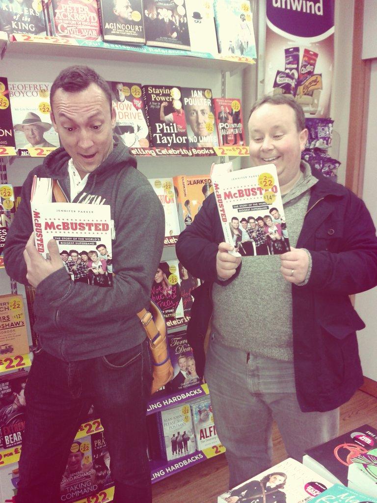 NickMouton's tweet photo. These dudes missed out on #answermemcbusted & they luv @McBustedBook. Plse give 'em a shout out! http://t.co/StXEEDjLux