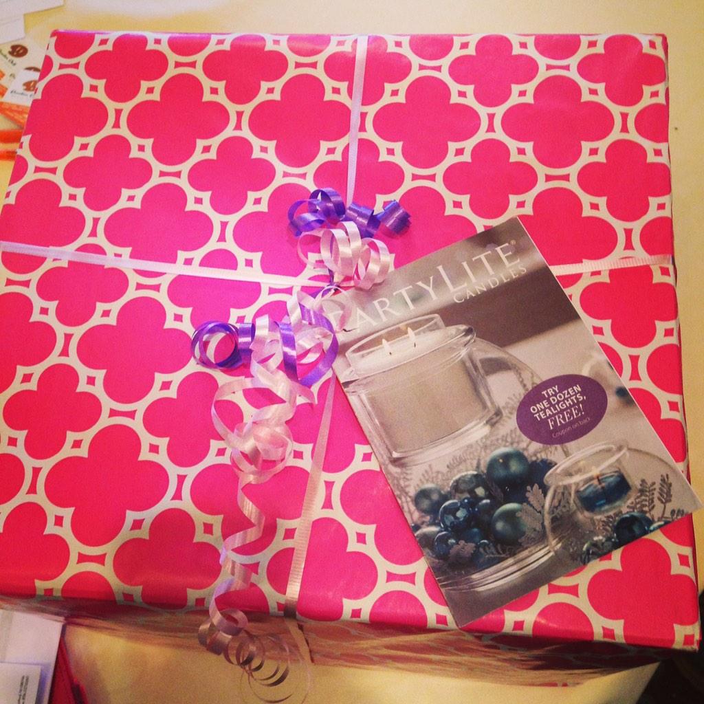 Tia_Johnson_'s tweet image. Thanks, .@lynnbardowski I&apos;m a #winner! #partylite #smallbizbootcamp