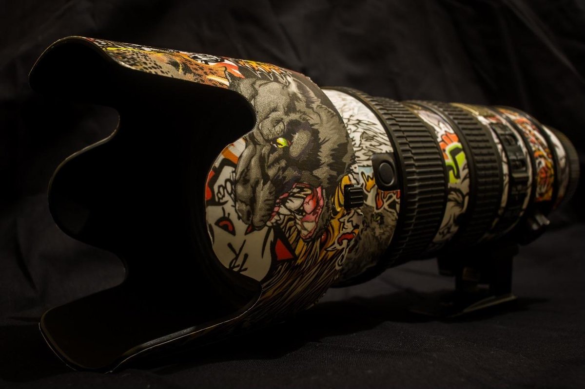 nikonrumors's tweet photo. A reader sent me this picture of his Nikon 70-200mm f/2.8 lens: http://t.co/N5dvdhRHbf