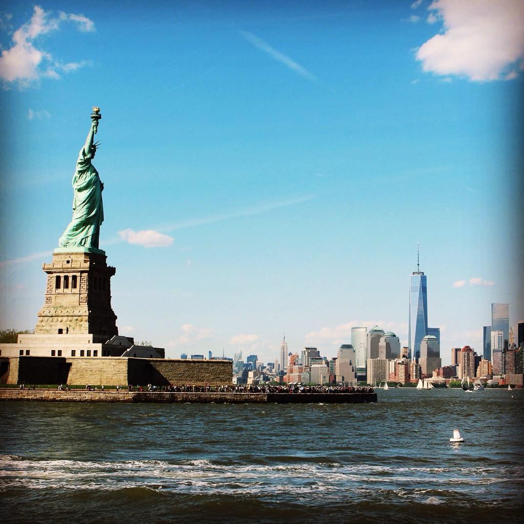 bcmovebeyond's tweet photo. Serve NYC Task Force Applications are due November 14! Apply on the Task Force Group on MyBethel. #gotrustlove http://t.co/uTLV4jercU