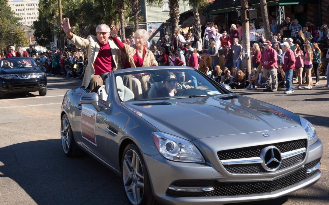FSUBaseball's tweet photo. And your grand marshal of 2014 @FSUHomecoming Parade @FSU_Baseball head coach Mike Martin w/ wife Carol #FSUHC2014 http://t.co/8GgMTOd5mk