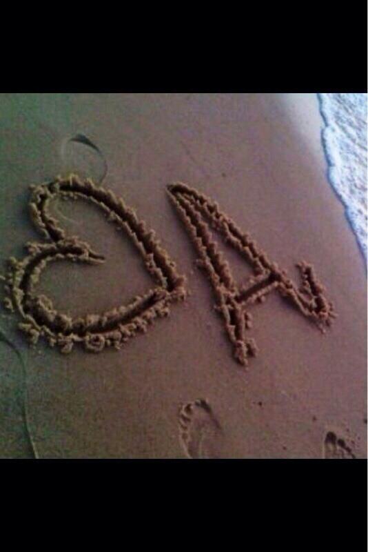 sara321y's tweet photo. تصبحون على خير http://t.co/CRfiqz5RNg