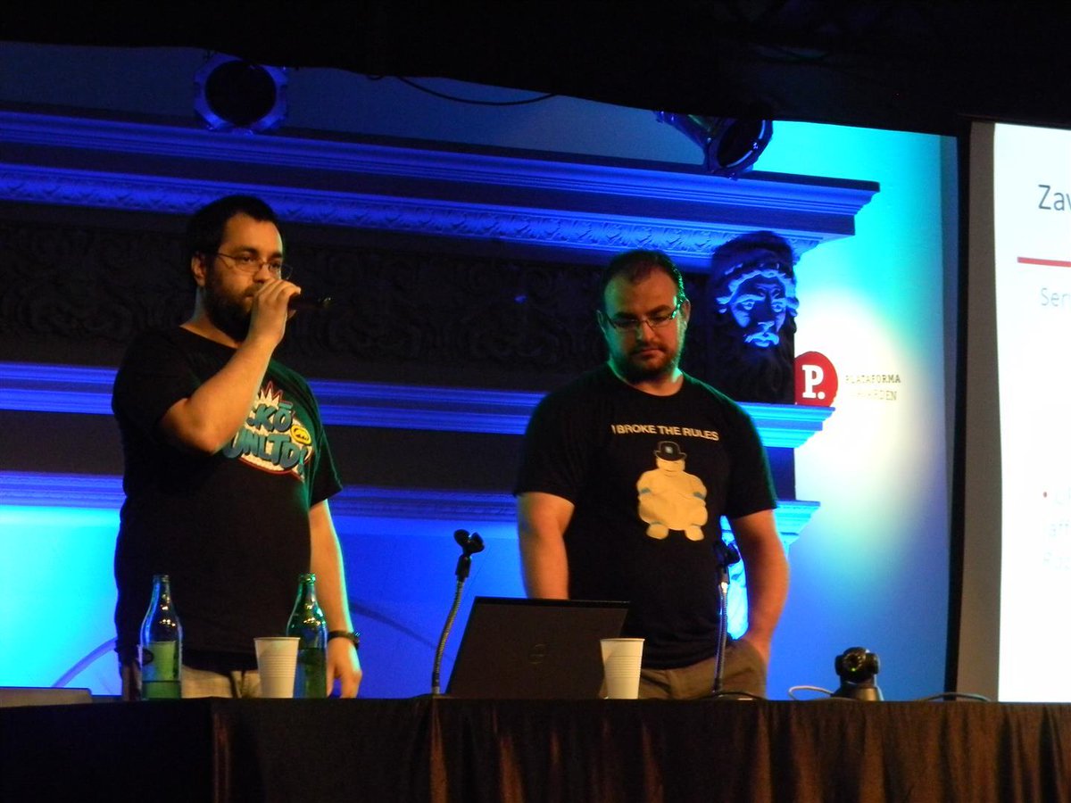 insegar's tweet photo. RT @AdolfoFioranell: 2do dia #RISECON2014 Do you know whos watching you? http://t.co/StFcG0YKZ8 // cc @fdfalcon
