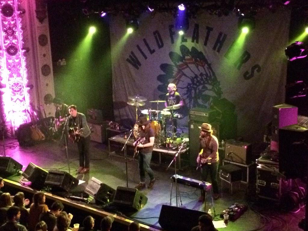 TUBRON_Chicago's tweet photo. Left my woman with The Wild Feathers ...hope she comes back! #wildfeatherslive http://t.co/vbDqVyqpB4