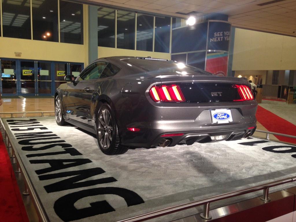 SebaVerne's tweet photo. Nothing will stop me from owning you in the near future #FutureBae #GiveMe2Years #Mustang ❤️😍 http://t.co/jH0J5jN6ho