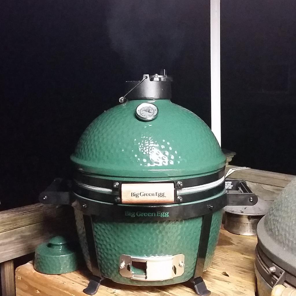 It's ALIVE!!!

#MiniMax
<a href="/BigGreenEgg/">Big Green Egg</a> @RoswellHardware