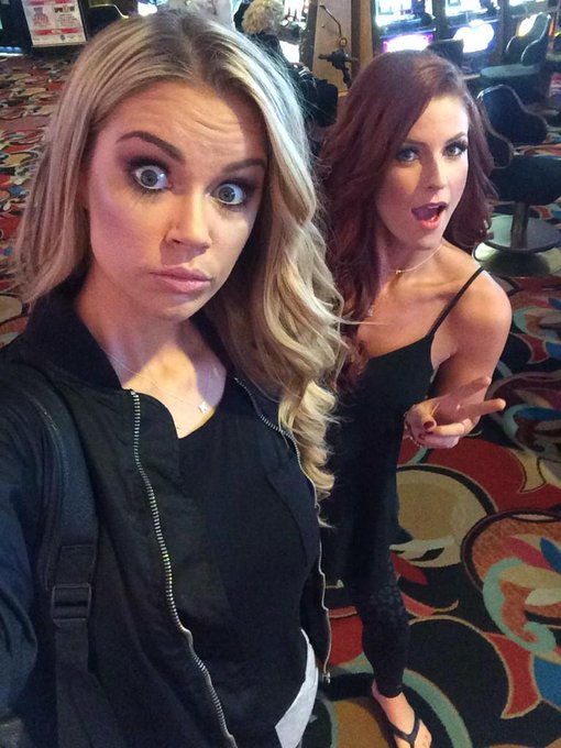 👋👋👋👋 Vegas. It's been real http://t.co/7WxY4XZaky<a href="/tag/ad"class="tags"><span>#ad</span></a>