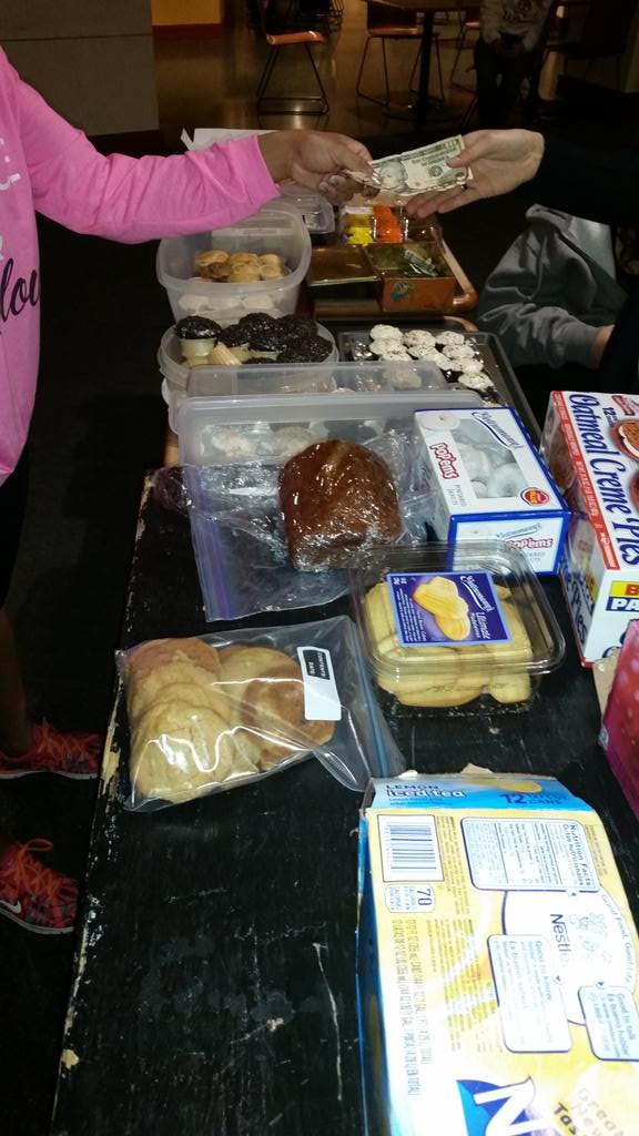 umdkreativity's tweet photo. Come out to Krea's open mic and don't forget to stop by the bake sale ! 7:30-9:30 in Cafritz at #CSPAC #UMD #Krea http://t.co/E6FPqw1TMt