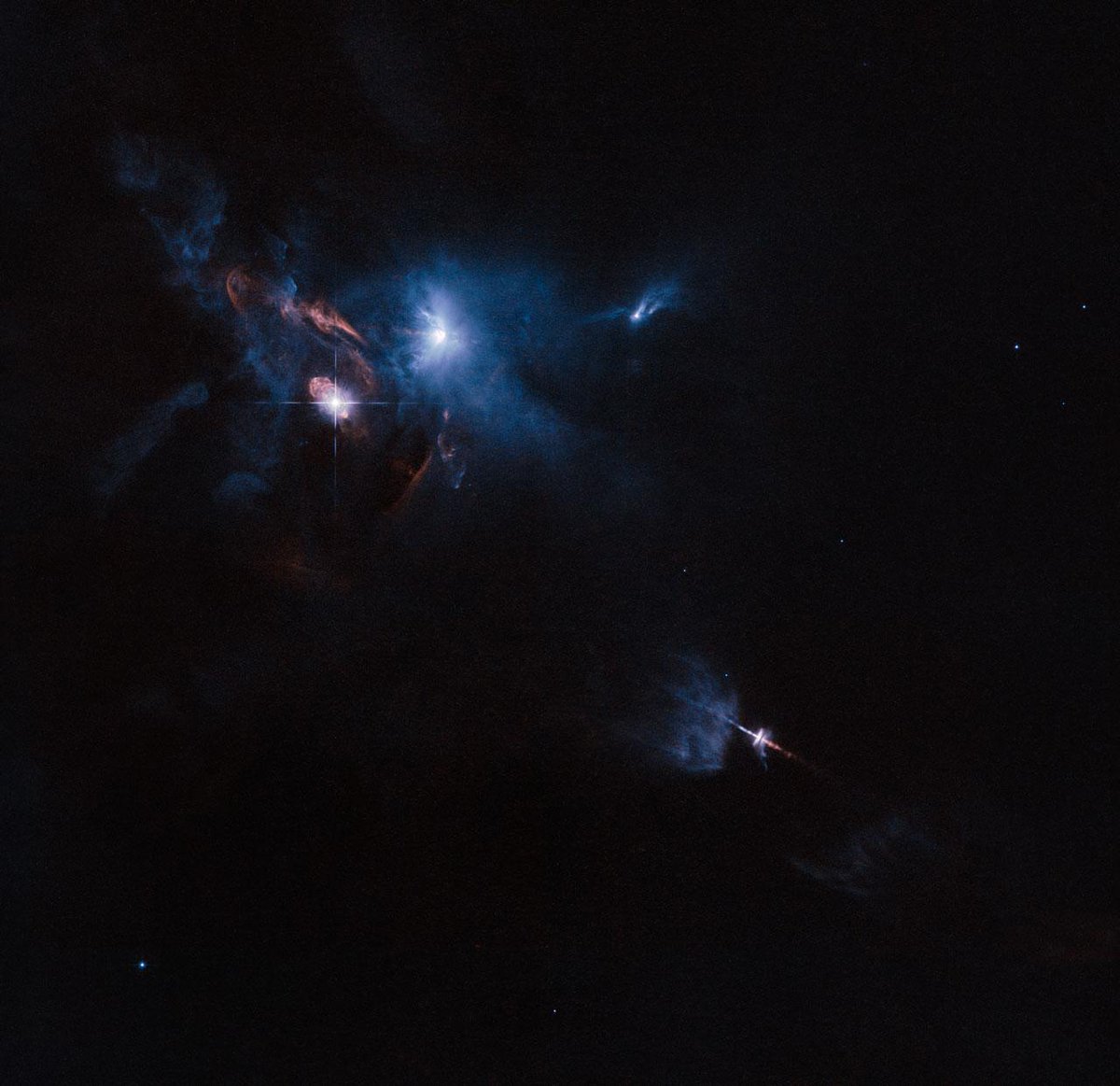 wiredspacephoto's tweet photo. Beautiful shot from Hubble of XZ Tauri. http://t.co/bR0CwnP24q http://t.co/0jIUihheWY