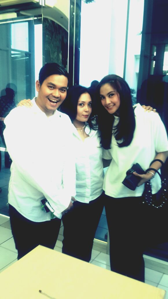 Ala2 trainee department store di acara #eblusukan dgn presiden di istana negara 😆 <a href="/mpokmod/">Maudy Koesnaedi</a> <a href="/indrabektiasli/">INDRA BEKTI</a>