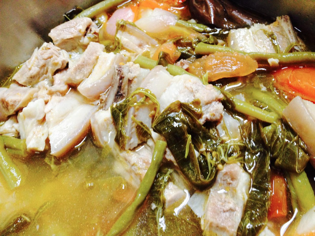 xavierolinsj's tweet photo. Something exciting's coming 
to our #Kunming kitchen tonight.
#sarap #pinoyfood #riceplease http://t.co/kEs895fPGt