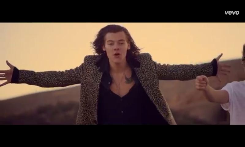 cat2selena's tweet photo. 今から２０枚の画像をツイートする
それぞれが50RTくれば
投票に1000入る！
#EMABiggestFans1D 
#EMABiggestFans1Dᅠᅠᅠᅠᅠᅠᅠᅠᅠᅠᅠᅠᅠᅠᅠ http://t.co/s3ZN9jOdtQ