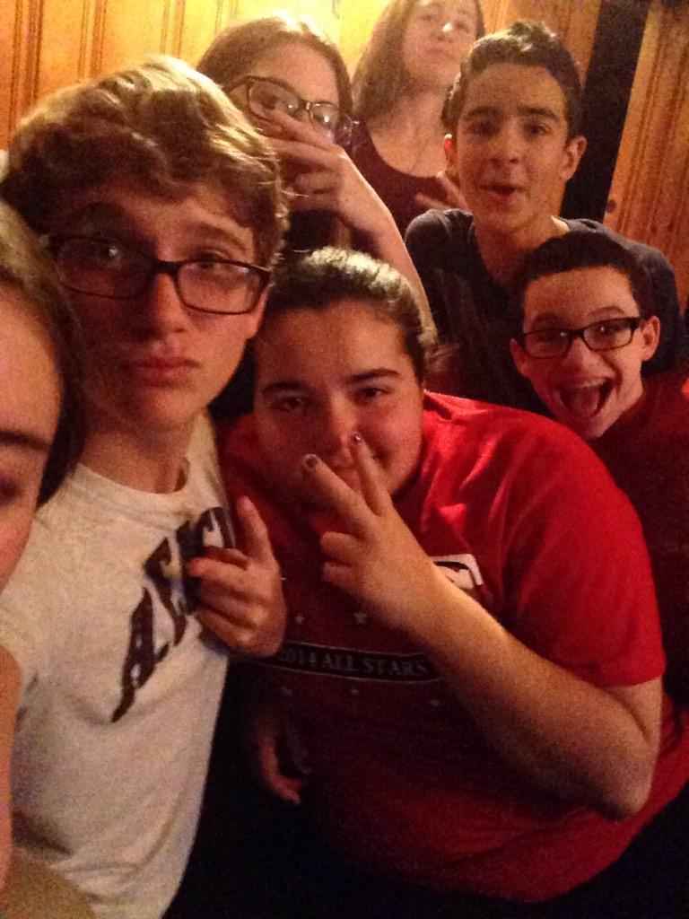 jaredjshapiro's tweet image. “@loveandlovato: realest bitches i know💸💰 #stepsquad http://t.co/R5iVyd0Hab” Oh my gosh