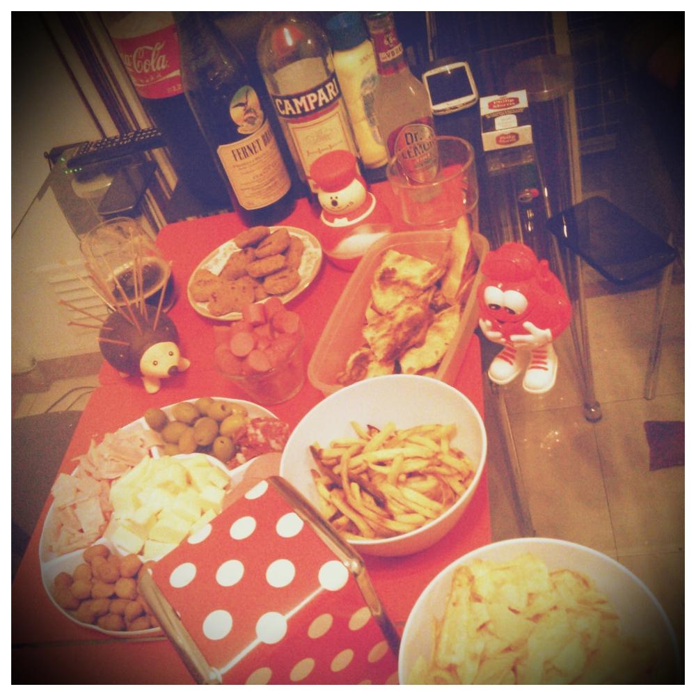 La inigualable picada de @_Annie_M_ en una noche de reencuentros y mucha charla. Cc @fflorsanchez <a href="/nicocorbacho/">Nicolas Corbacho </a>