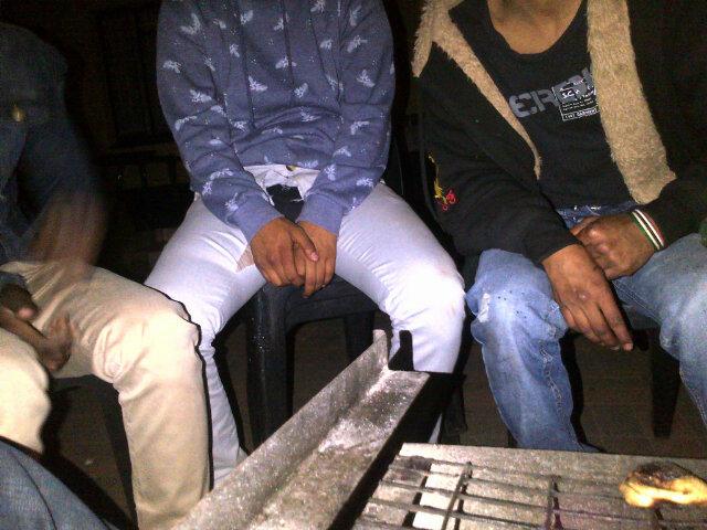 Wade_187's tweet photo. When u knw a niggah farts 2 much..@Highimkhalil http://t.co/1uH8BbkEUE