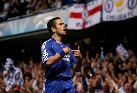 Happy birthday to one of my favourite number 10s Joe Cole Hes here hes there
Hes every fucking where. Joey Cole 