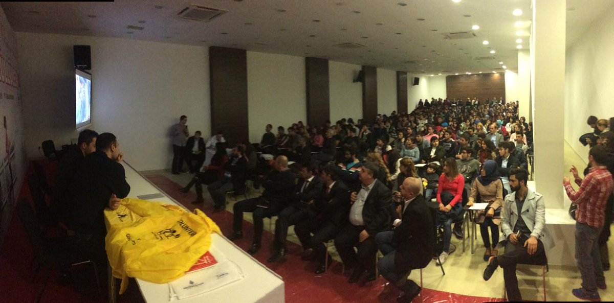 SportVolunTR's tweet photo. 36.Istanbul Maratonu Avrupa Yakası Gönüllü Eğitimine başladık! http://t.co/xuI2DjNnM0