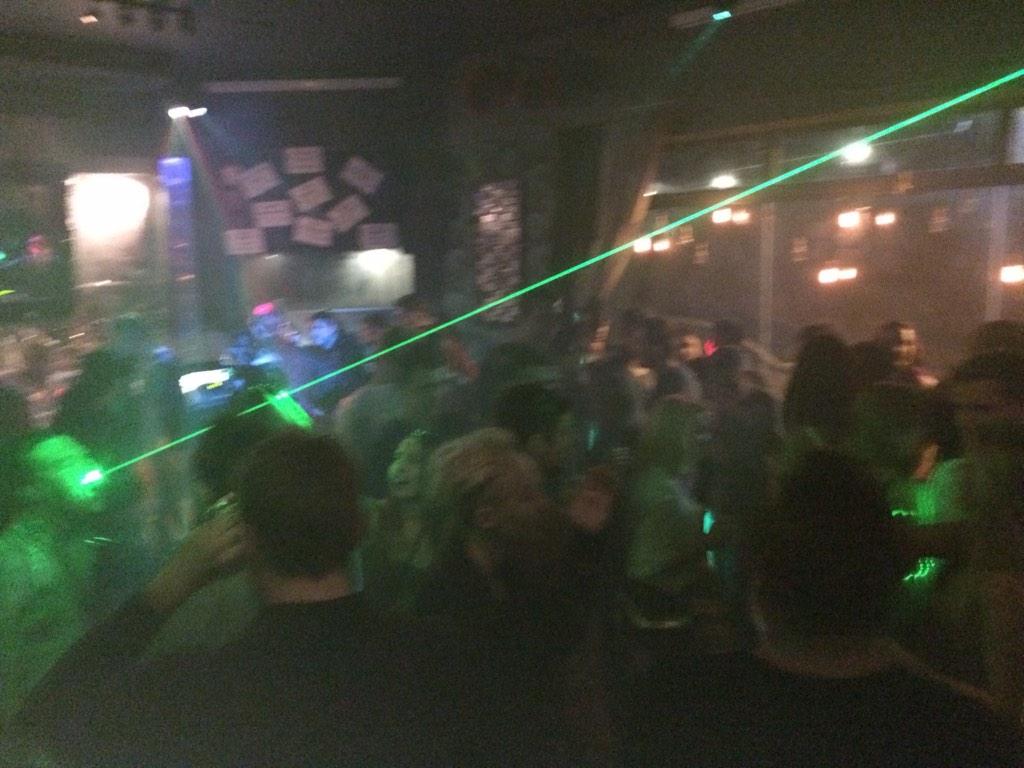 rob_turnbull's tweet photo. Pack out @The_Loop_Bar  @housepartyDj smashing it #essex #lateone #bass #house http://t.co/qvBQ1zWVk8