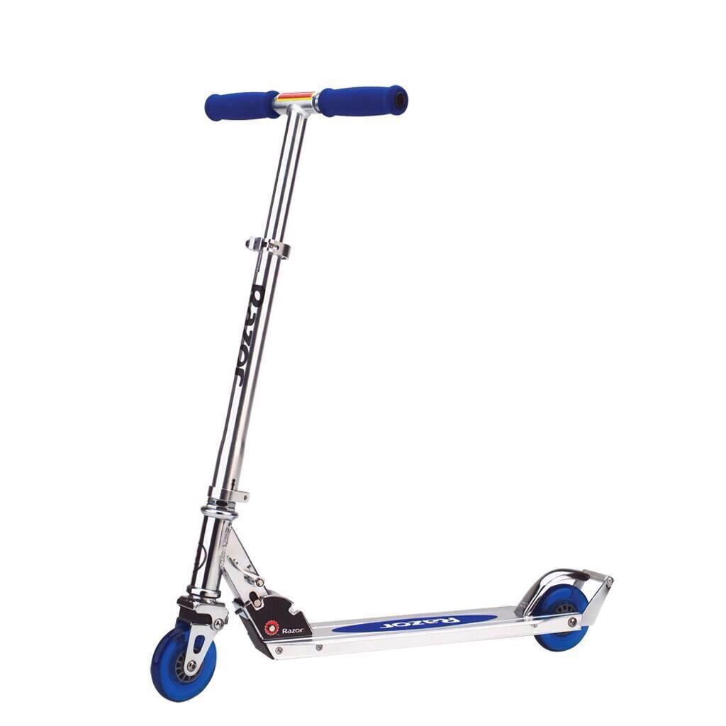 aKellyBrand's tweet photo. 😂😂😂😂 RT @beanlxrd: Top 3 things that will FUCK ya ankles up http://t.co/RYzlDjNKaf