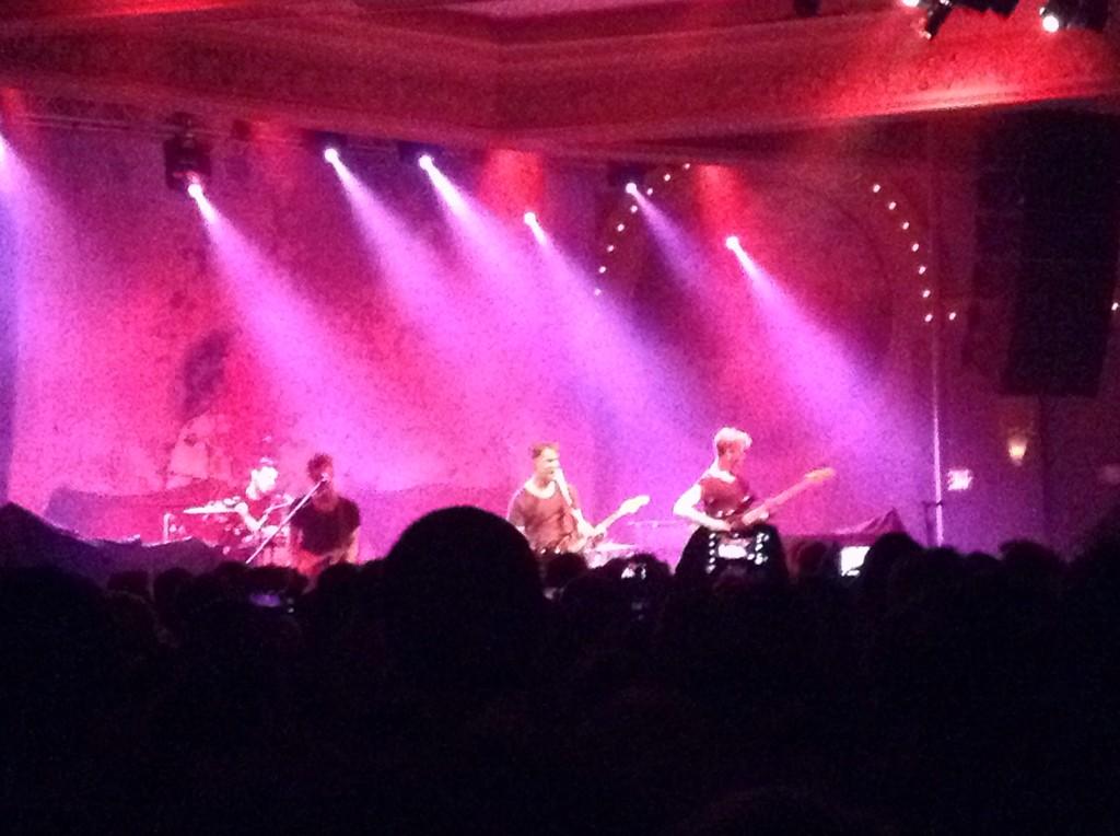 noriecat's tweet photo. @wildcub you guys played amazing tonight!!! #1 reason why you're my favorite band http://t.co/youpqoovC4
