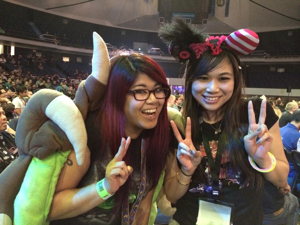 kierpanda's tweet photo. OMG them KIE gurlss <3 @kieutiepie #starcraft #BlizzCon14 #SCstruggle #BANELING http://t.co/XeDElQlkvN
