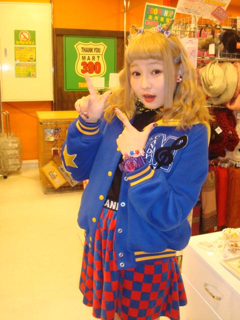 390abeno's tweet photo. 【お客様スナップ】なんと！！！本日はあの有名な『はみがきちゃん』がご来店して下さいました＊＾〇＾＊！！！ニコニコ笑顔がとても可愛いかったです～☆ミ　＃カワイイと思ったらＲＴ http://t.co/FCIuZIuu8v