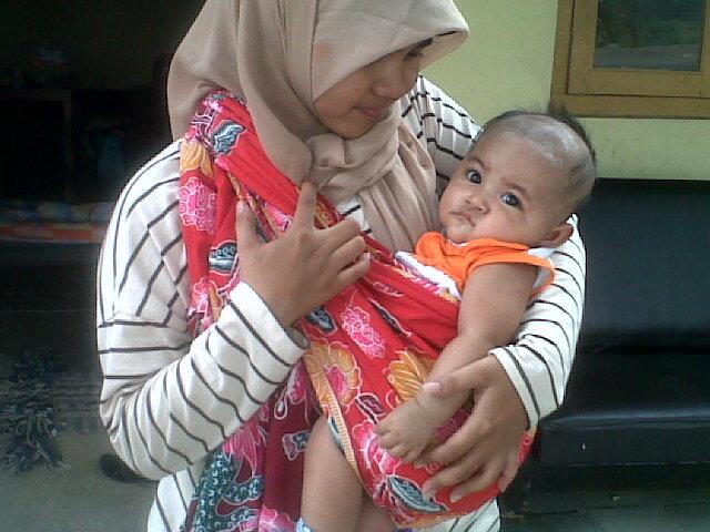 firdyanavean's tweet photo. Aqhue with Adik Safira http://t.co/wlKeauGHue