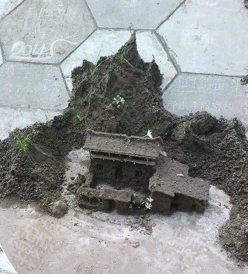 QiubaiBot's tweet photo. 花了三个小时的杰作，木有漏胸，漏b 只想说周末快乐，高手在民间
 http://t.co/fOdzGgQ7nu http://t.co/gDQWVR2nu9