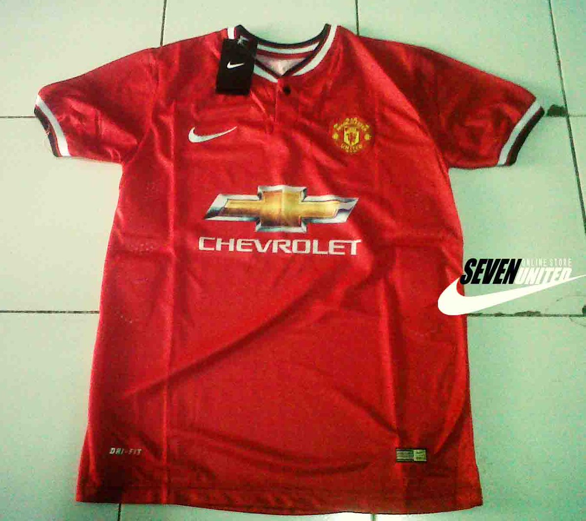 sevenunitedstr_'s tweet photo. Man.Utd size S/M/L Rp.65.000,- belum termasuk ongkir
minat invite 2A50CDEF http://t.co/rlKIHXRowk