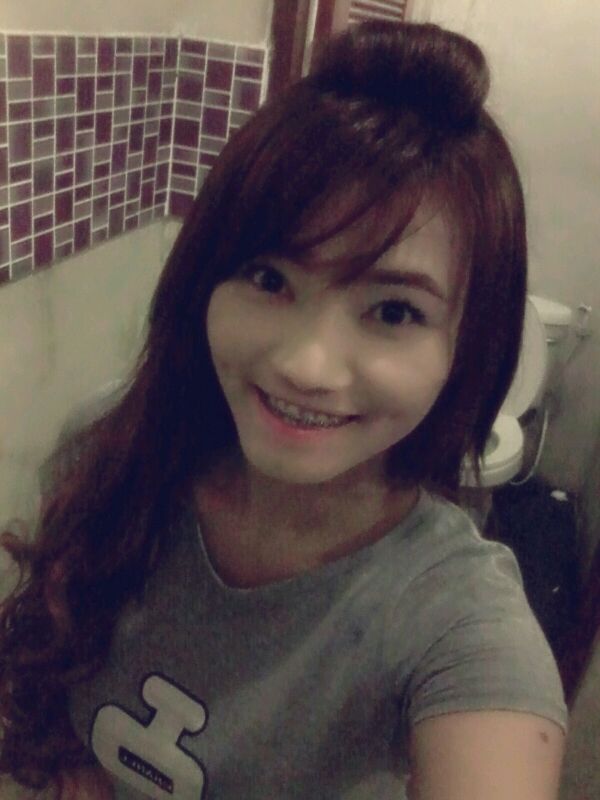 ladda_Attatan's tweet photo. เก็บตกงานวันเกิดเมื่อคืน...อิอิ http://t.co/U3gWUaXxyM