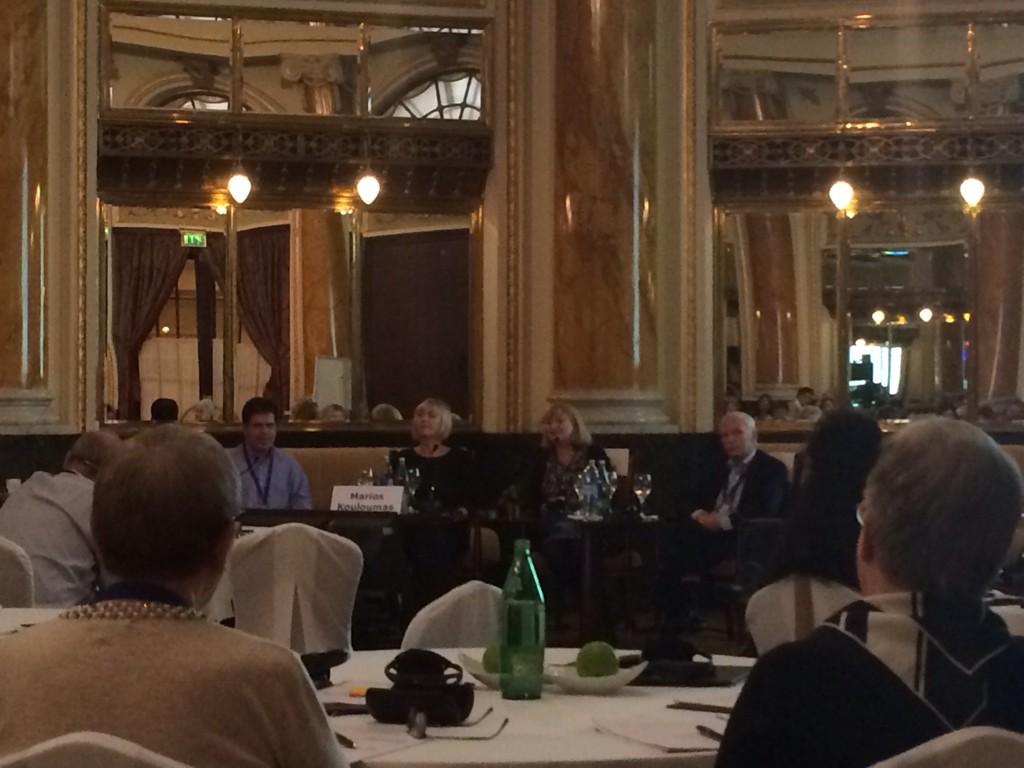 SKarlfeldt's tweet photo. Summarizing the interesting workshops from this morning. #pare2014 http://t.co/5egUP5Fpij
