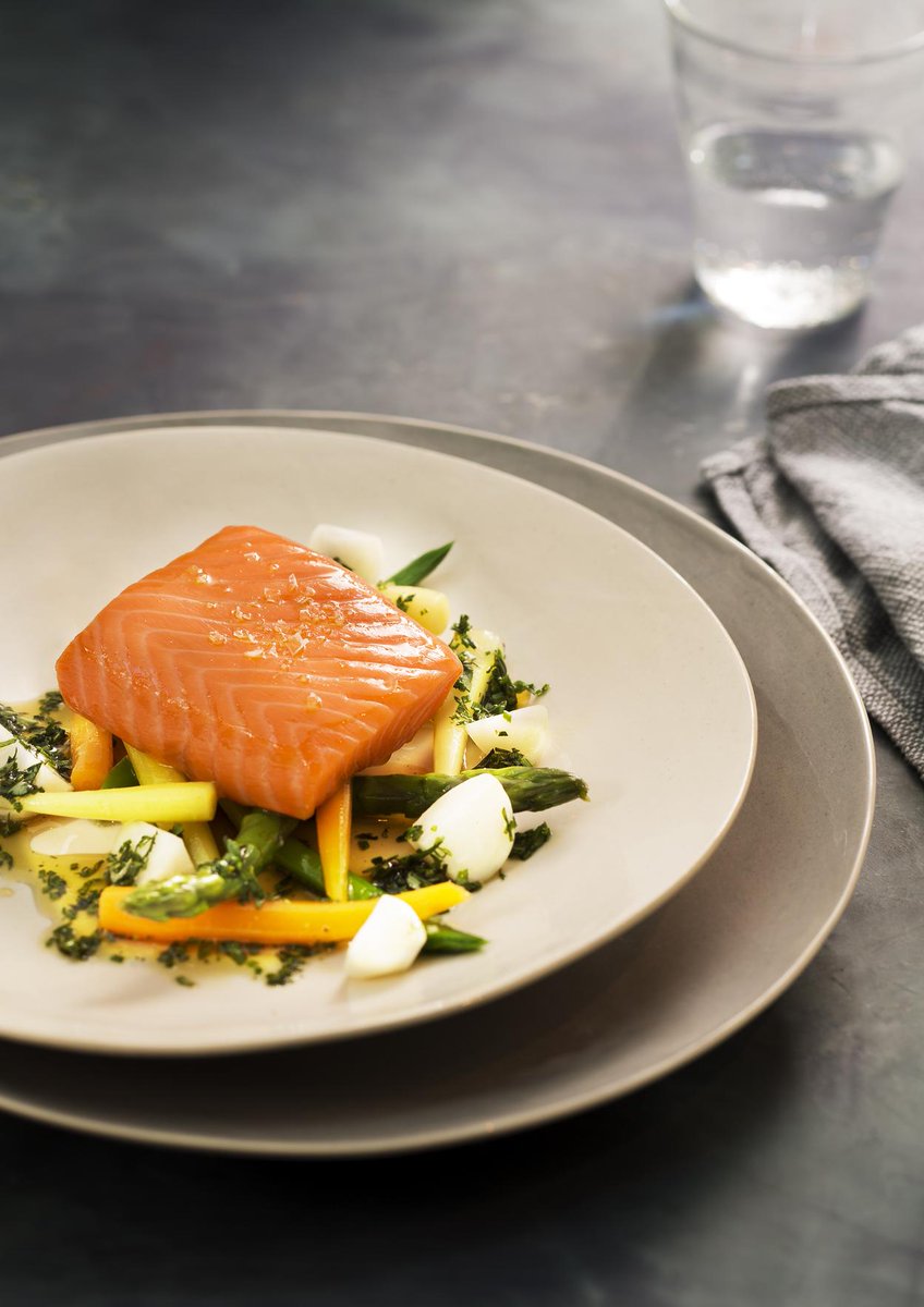 FOURMAGAZINE's tweet photo. Lunch inspiration: @DonovanCooke's olive oil confit salmon &amp;heirloom vegetables..http://t.co/AgxFWCvd4I #FOUR… http://t.co/XTlwNZHk4K
