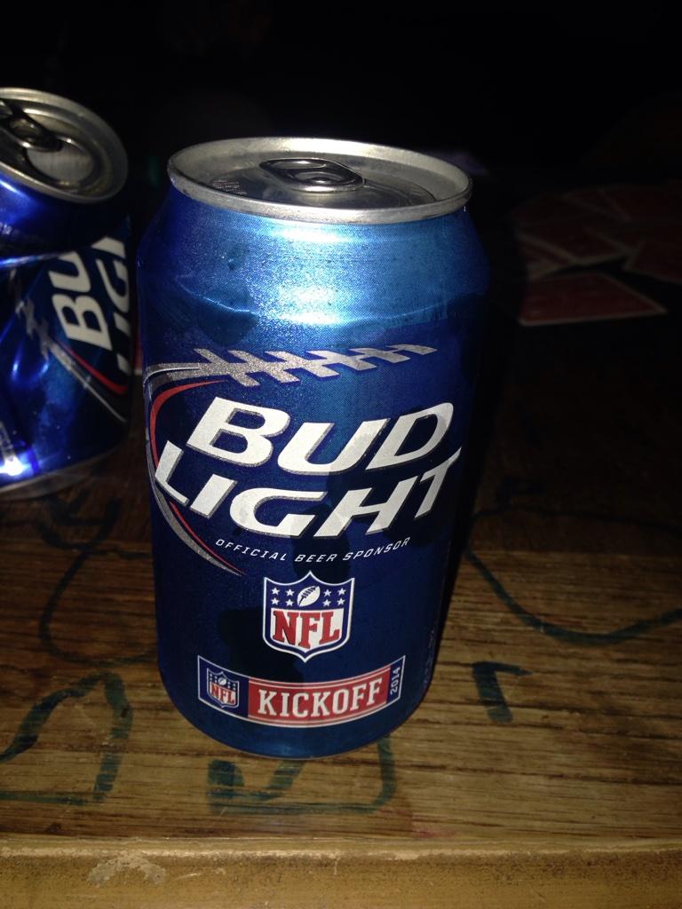 TEE_JONEZ's tweet image. #TurnUp #Yeeeeeet