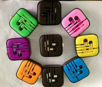 Acc_GadgetID's tweet photo. HandsFree Xiaomi original - IDR 155k belum ongkir, mau? 082112996091 pin:2761E7FD #barang2online #xiaomi http://t.co/PCCM3vKJFB