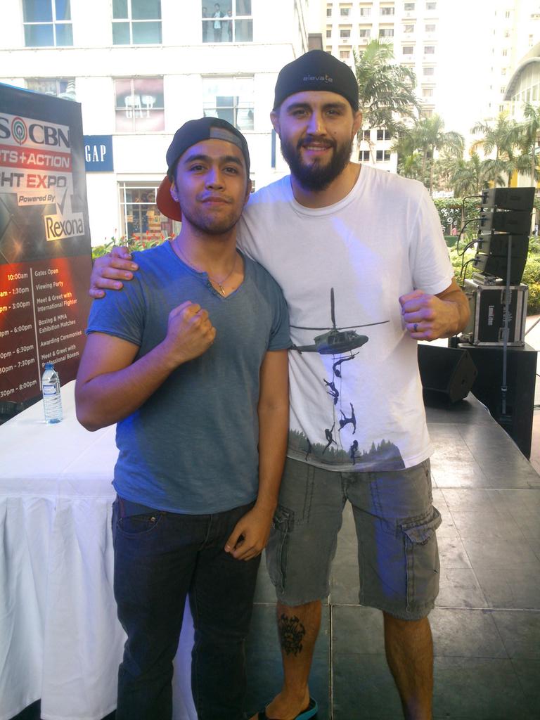 bwayan_rway's tweet photo. #rockitwithcondit
The natural born killer !!! http://t.co/Qa44uvSIpr
