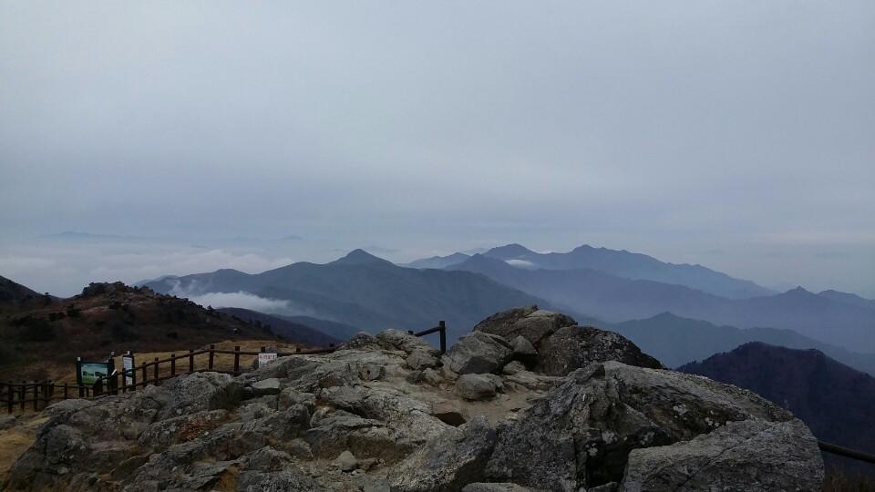 덕유산 향적봉에서