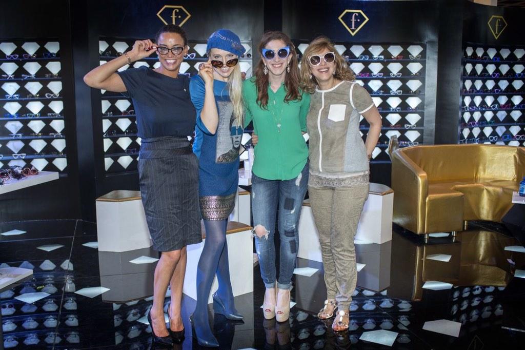 RohmirOR's tweet photo. The Rohmir show FTV in HK - with my friend Lara (FTV), wonderful @HibaKadri and her best best friend, her super mum! http://t.co/NjLNcHIi9i