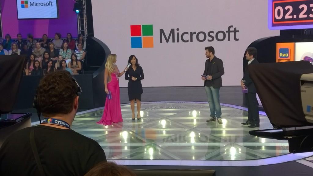 Há 6 anos a tecnologia da Microsoft apóia o Teleton na reabilitação das crianças e gerenciamento da AACD. Participe!