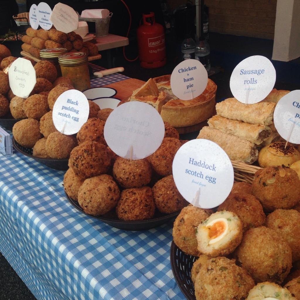TealaBar's tweet photo. Breakfast run complete @peckham_market. @FinestFayre @OFMLondon @alibabajuice 😋 http://t.co/f96PdIpwwT