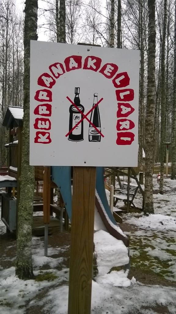 MLujasmaa's tweet photo. Hyvää ruokaa! #keppanakellari http://t.co/lLPB9mNp9N