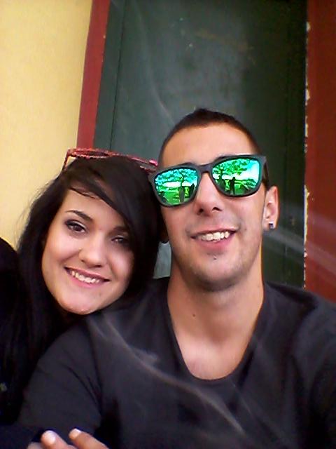 luisma_Atleti's tweet photo. @ClaraMM2 hoy s tu cumple se muy feliz clara...Muxas FELICIDADES!Q t regalen muxas cosas luego t stiro d ls orejillas http://t.co/8hj51eUVFu