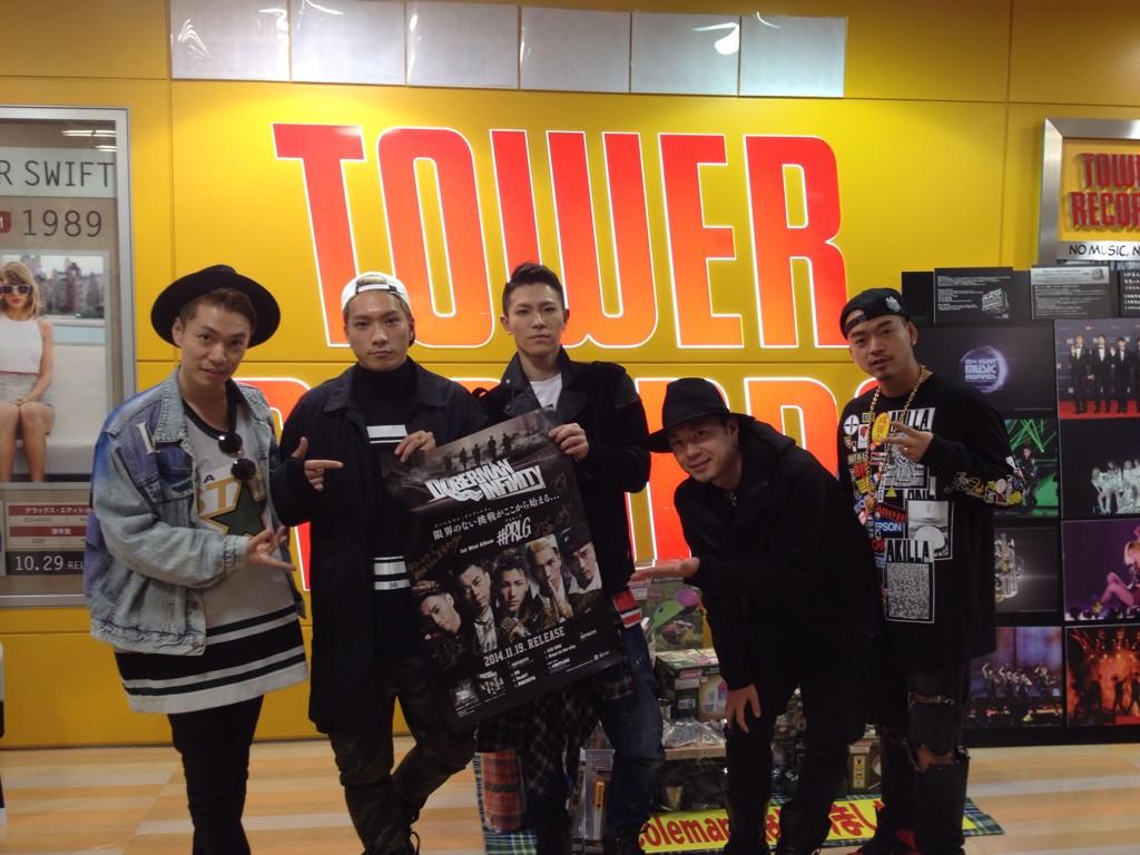 タワーレコード梅田nu茶屋町店 11時 22時の時短営業 Doberman Infinity ご来店 ヤバイ 格好良さ 紳士的 男気全部兼ね備えてますやん サイン入りポスターをldhコーナーに貼ってます ミニアルバム Prlg は11 18入荷 限界なき挑戦への