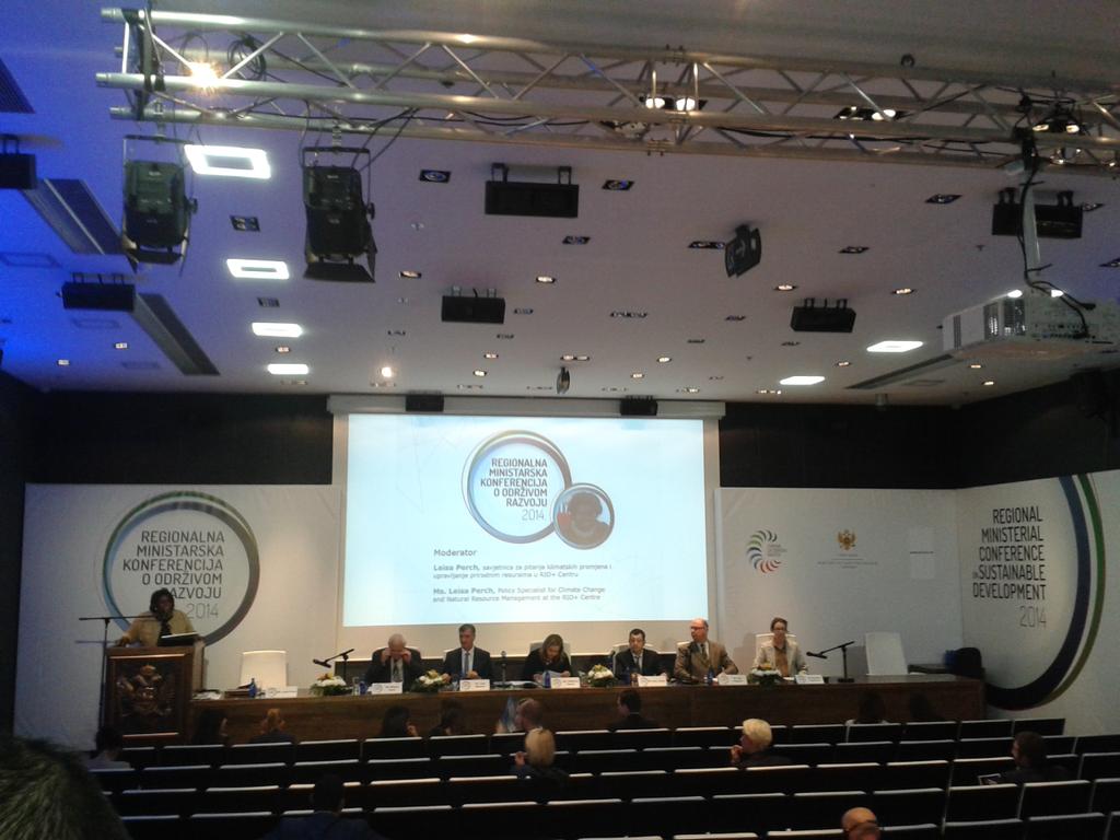 djollee's tweet image. Sesija 3, Klimatske promjene pocinje #rcsd2014