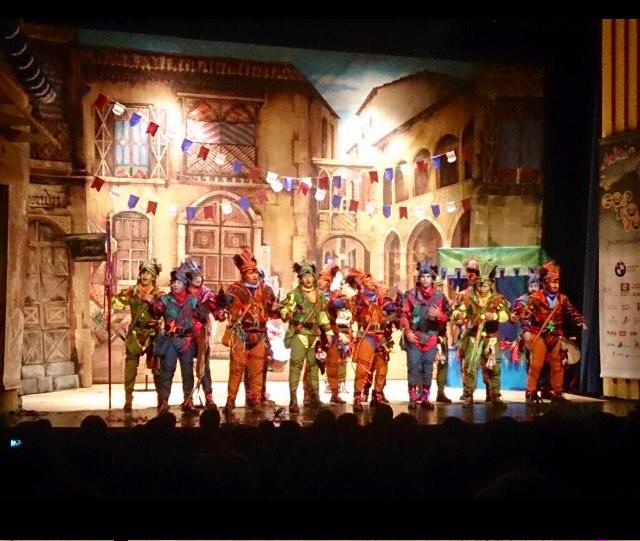 Ayto#AlcalálaReal y agrup.carnavalescas preparan #carnaval'15 m.facebook.com/profile.php?id… <a href="/Romero_lacalle/">Rafael Lacalle</a> <a href="/carnavalalcala/">carnaval alcalaíno</a>