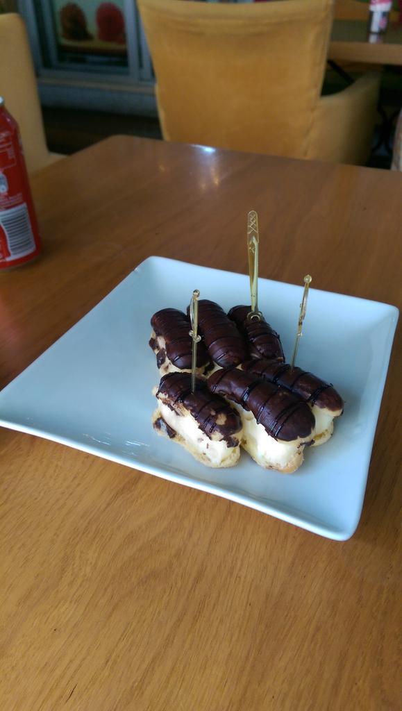 aysegulcaan81's tweet photo. #casecake bayatlığı @mlkemarkus http://t.co/cI62zRdblH