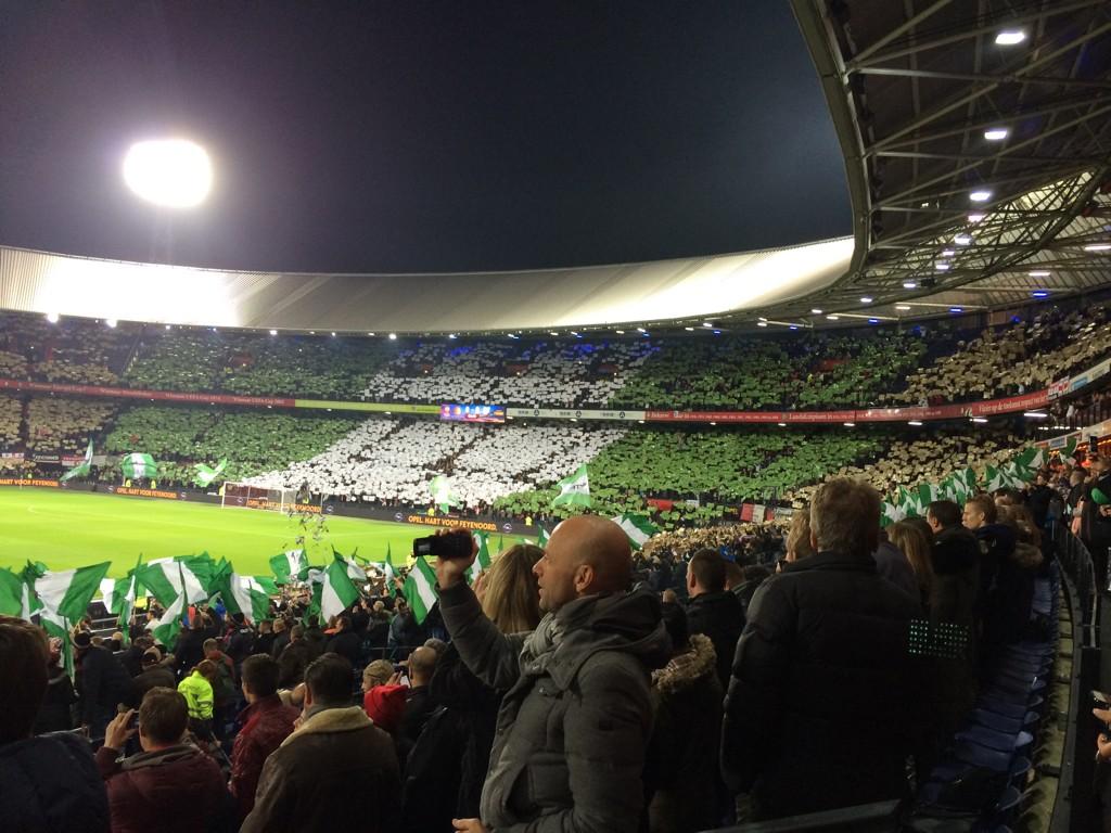 JanDirkStouten's tweet photo. Nog een mooie sfeerplaat van afgelopen donderdag. #feyrij http://t.co/Is87V6IAq9