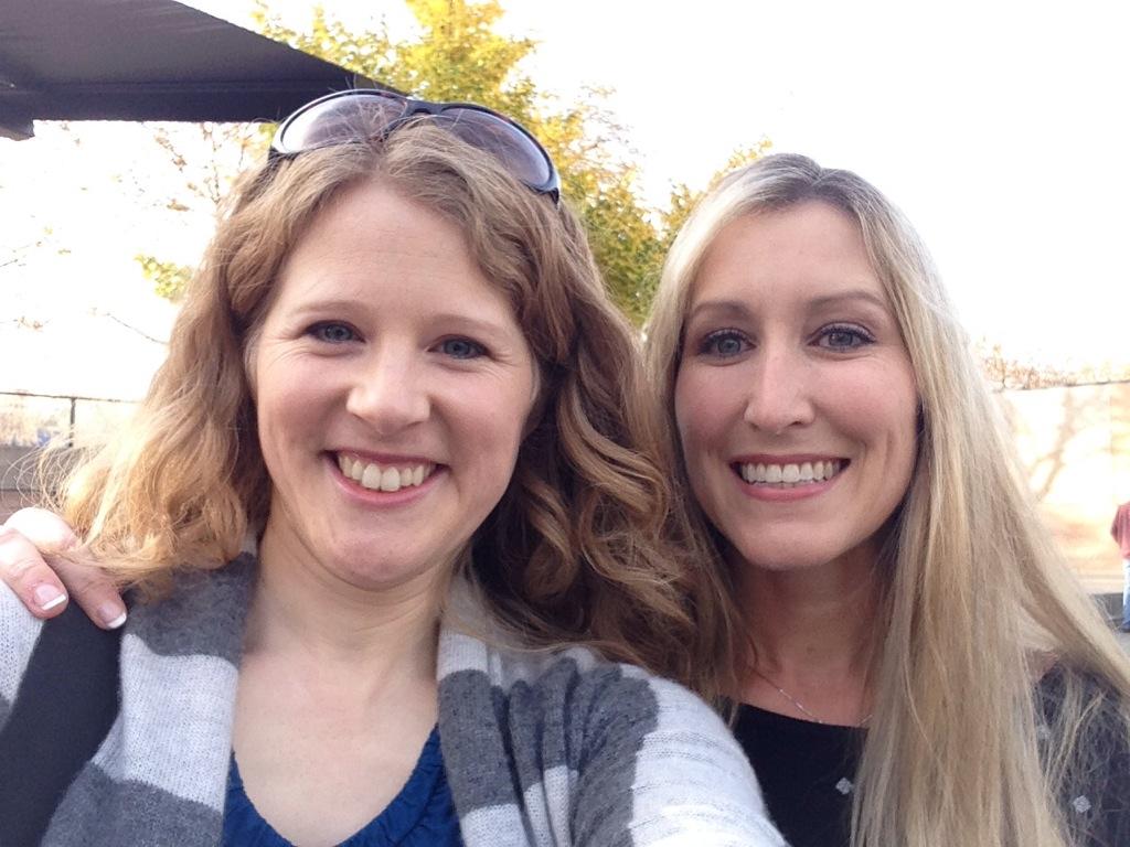 asartorius's tweet photo. In line for the big show! #LifeYouWantSEA http://t.co/KXxKnnGnKd