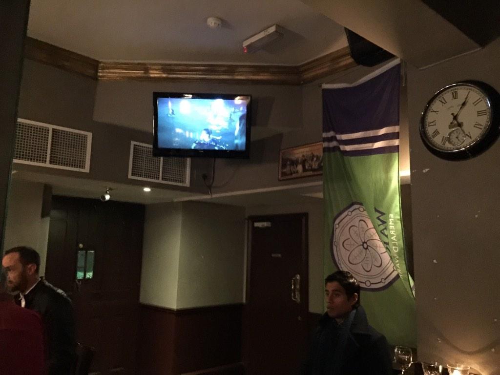All getting warmed up <a href="/Thegeorgebar/">@thegeorgebar is now @thegeorgedublin</a> for kick off IrevSAfrica. H #ShoulderToShoulder
